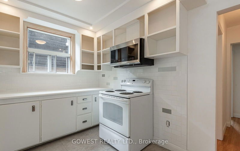 126 Barker Ave  Toronto, M4C 2N9 | Image 7