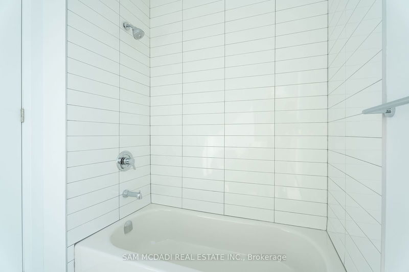  601 - 1316 Kingston Rd  Toronto, M1N 1P6 | Image 21