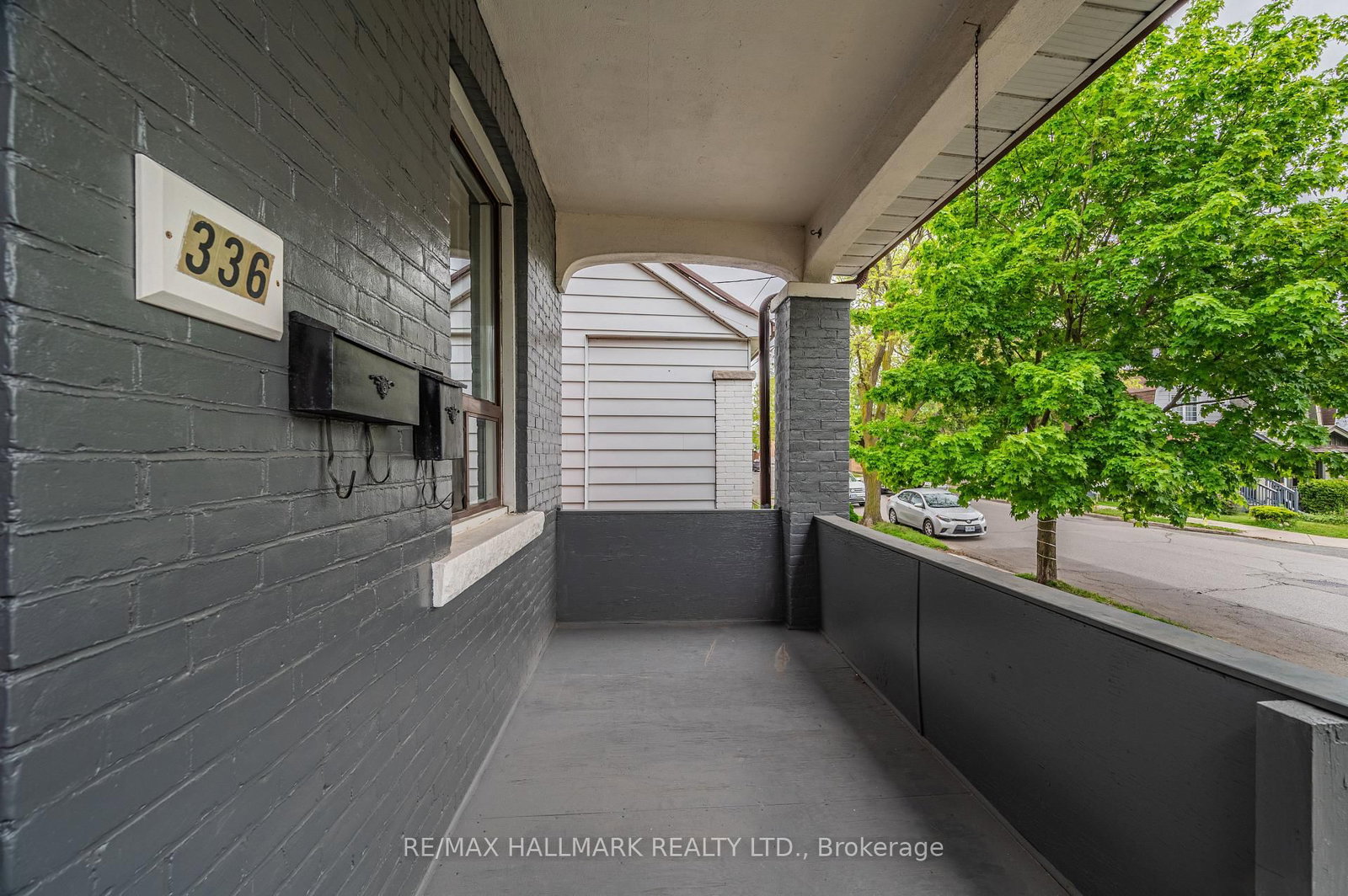 Listing Image 3
