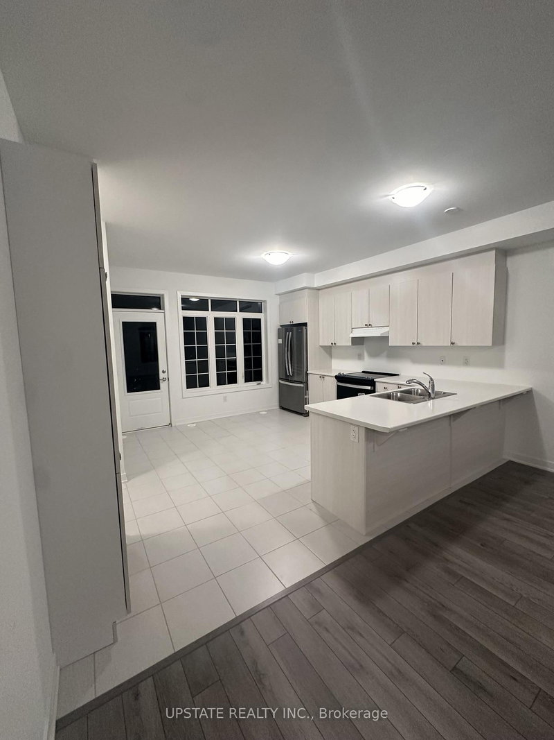 17 Selfridge Way, Whitby, L1N 0N9 | Image 3