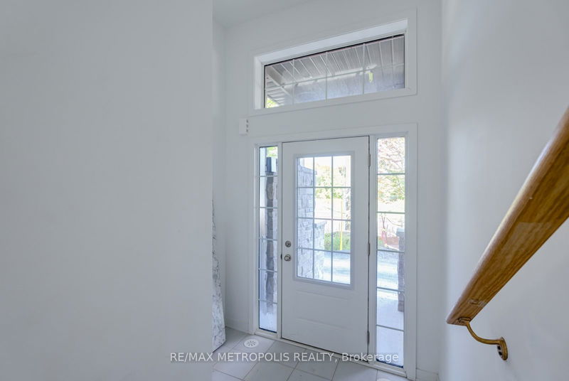 home for lease on 9 Selfridge Way