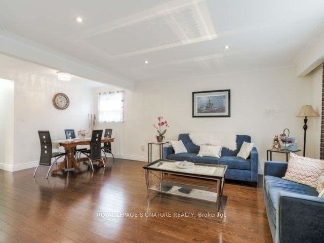 5 Ripon Rd  Toronto, M4B 1H8 | Image 3