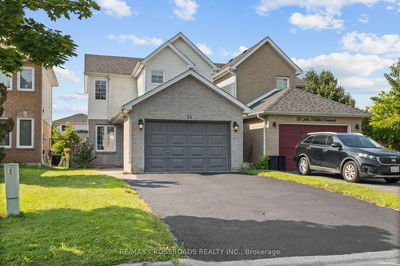 33 John Walter Cres  Clarington, L1E 2W6 | Image 1