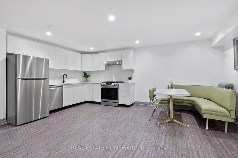 home for lease on 81 Malvern Avenue