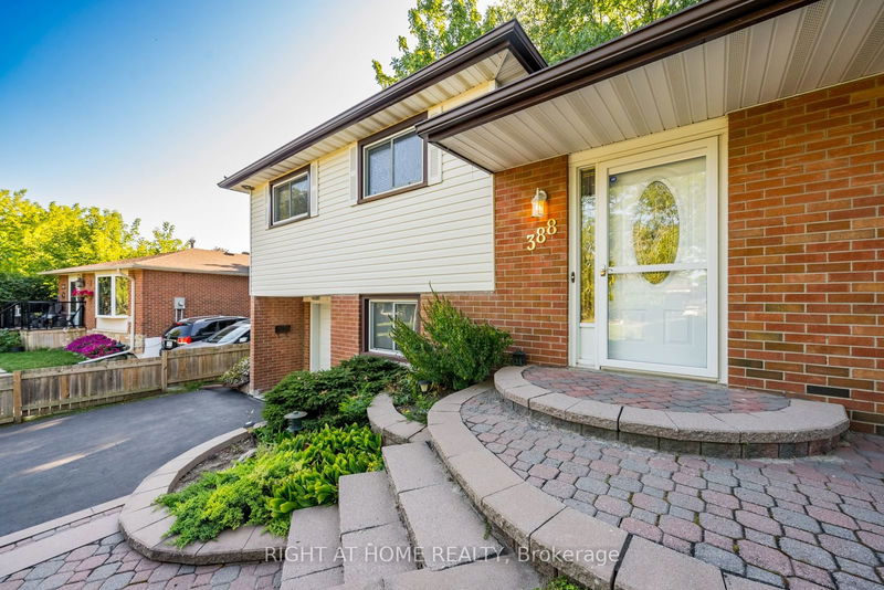 388 Marken Crt  Oshawa, L1G 2K1 | Image 4