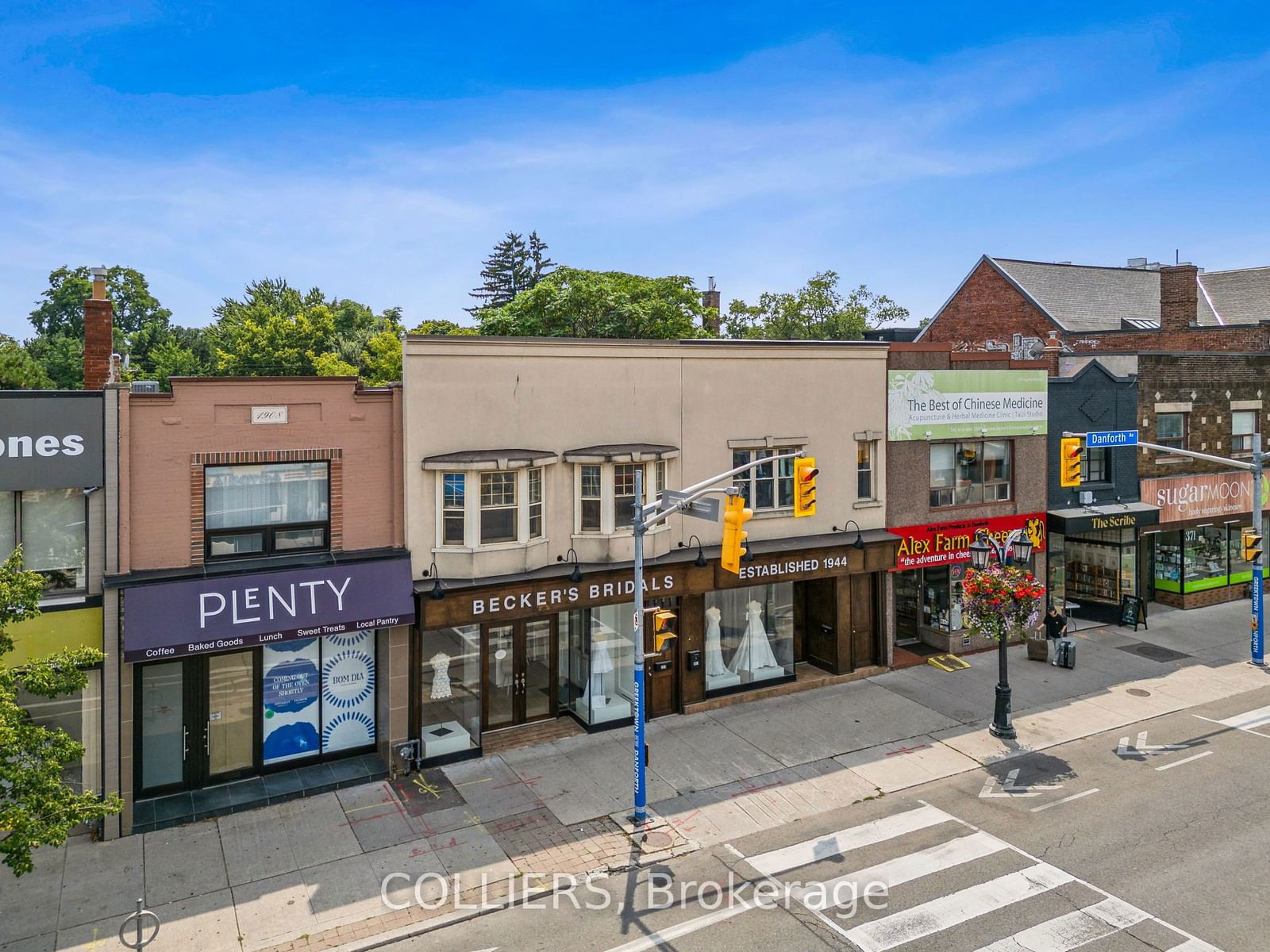 Building in 381-387 Danforth Avenue