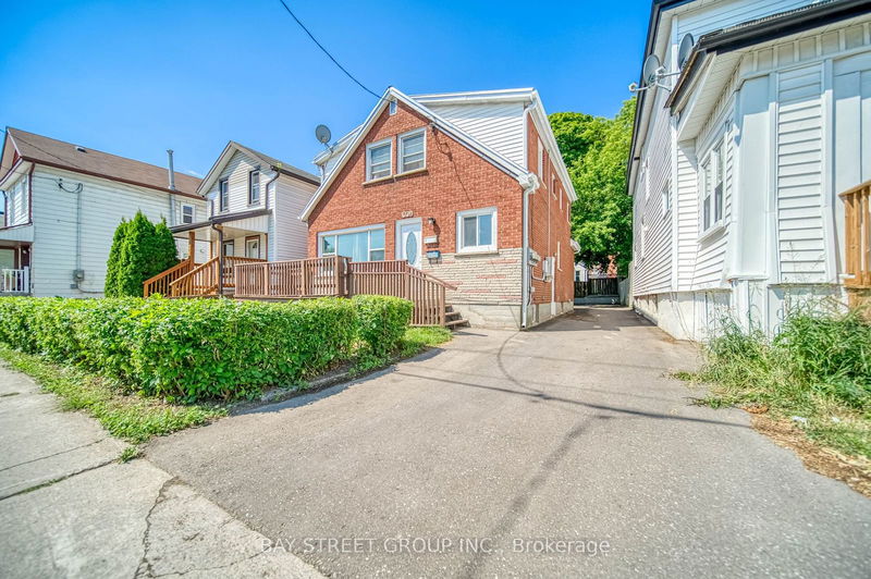 304 Albert St  Oshawa, L1H 4R8 | Image 2