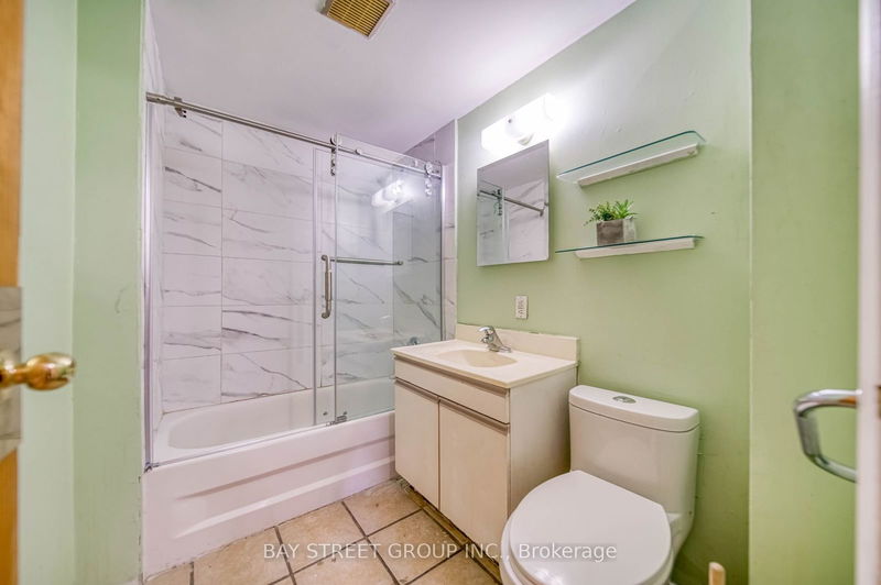 304 Albert St  Oshawa, L1H 4R8 | Image 37