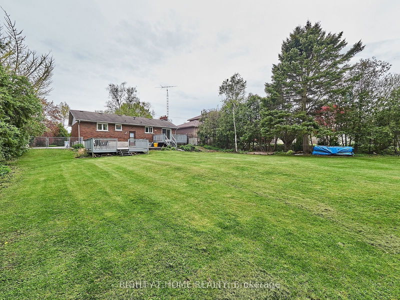 home for lease on 36 Cresser Avenue