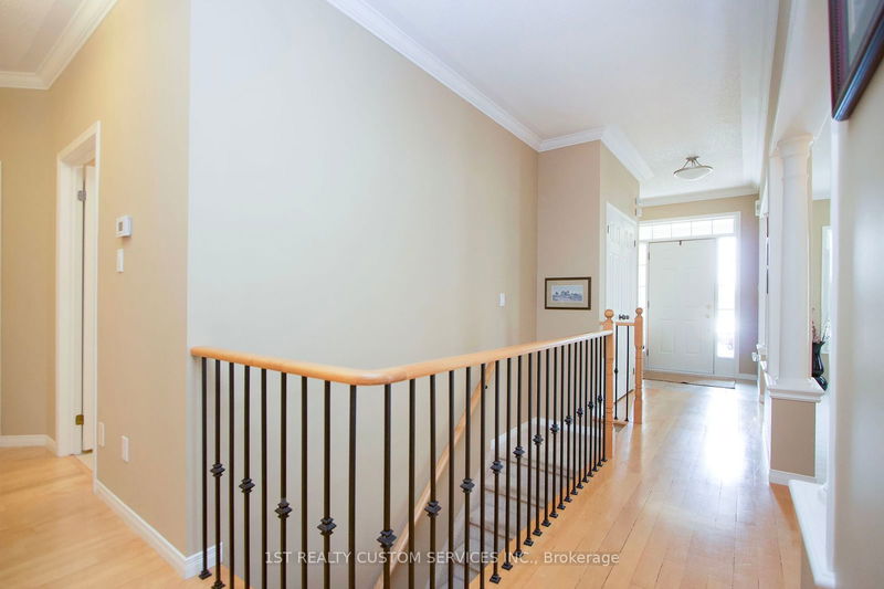 953 Greenleaf Circ  Oshawa, L1K 2W8 | Image 5