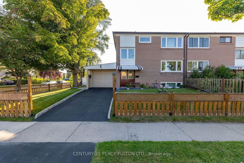 home for sale on 116 Overture Road