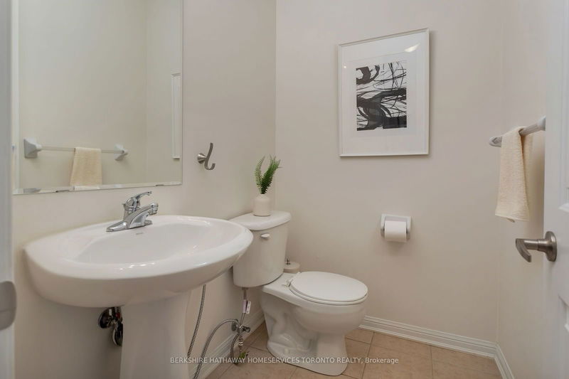 24 Yates Ave  Toronto, M1L 0C8 | Image 10