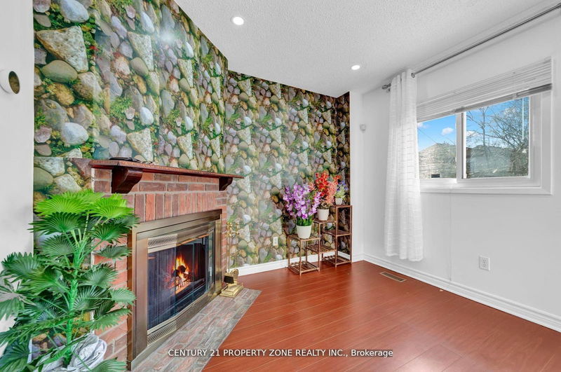 16 Chad Cres  Toronto, M1B 2Z6 | Image 13