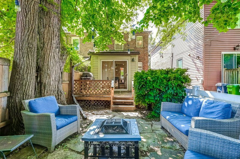 146 Floyd Ave  Toronto, M4K 2B7 | Image 34