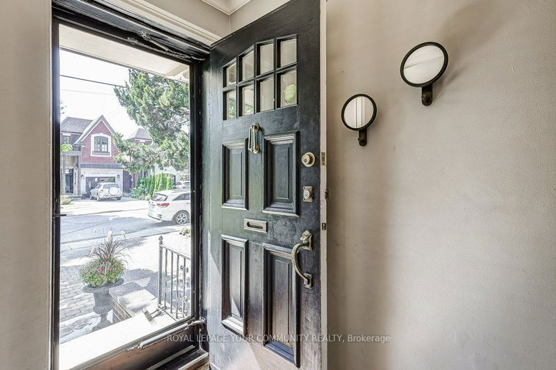 146 Floyd Ave  Toronto, M4K 2B7 | Image 5