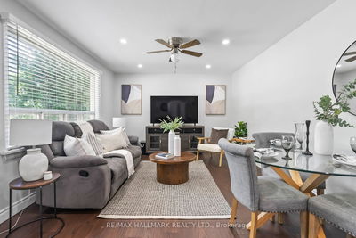28 Liberty St, Clarington - Bowmanville image-0-3