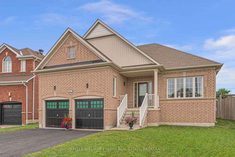 67 Laprade Sq  Clarington, L1C 0C9 | Image 3