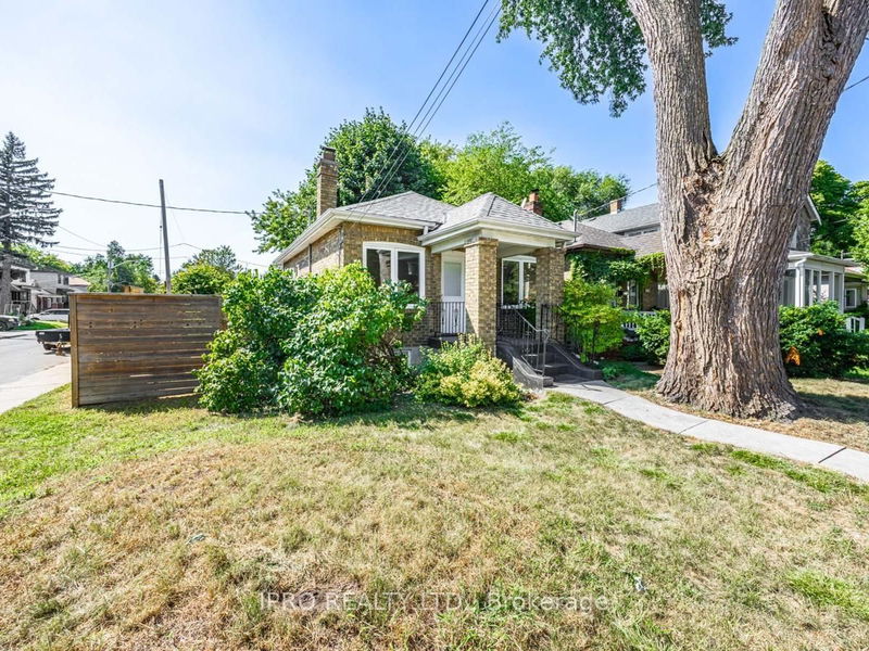 home for sale on 180 Chisholm Avenue