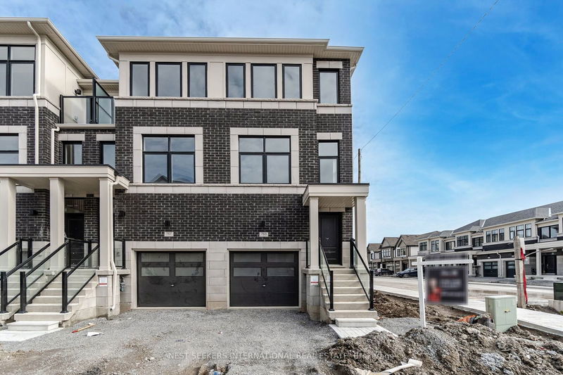home for sale on 765 Kootenay Path