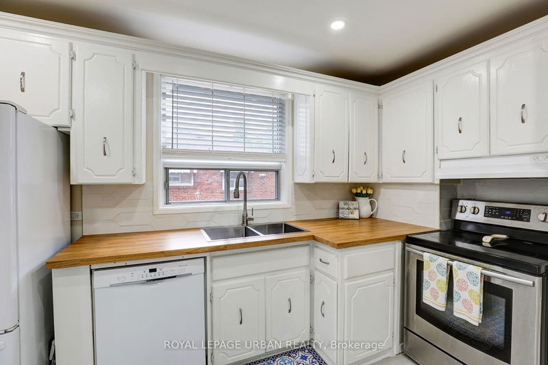 21 White Abbey Park  Toronto, M1R 4R3 | Image 13