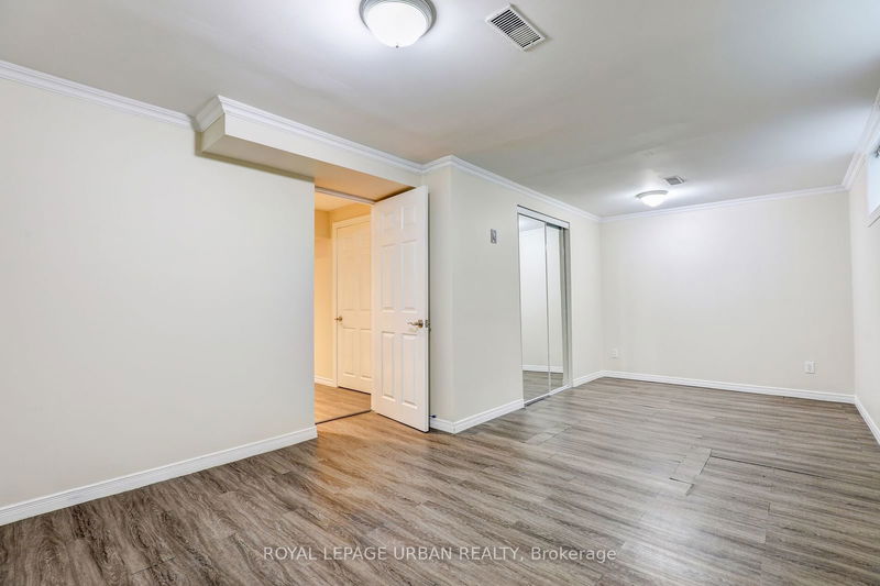 21 White Abbey Park  Toronto, M1R 4R3 | Image 29