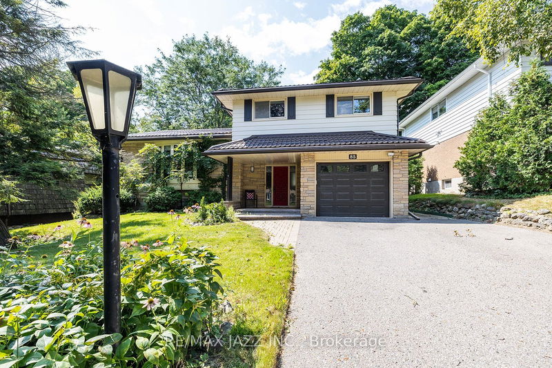 85 Marica Ave  Oshawa, L1G 3G9 | Image 2