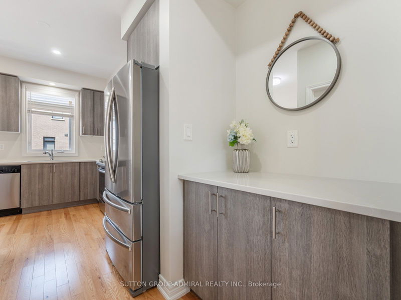 1369 Gull Crossing   Pickering, L1W 0B7 | Image 21