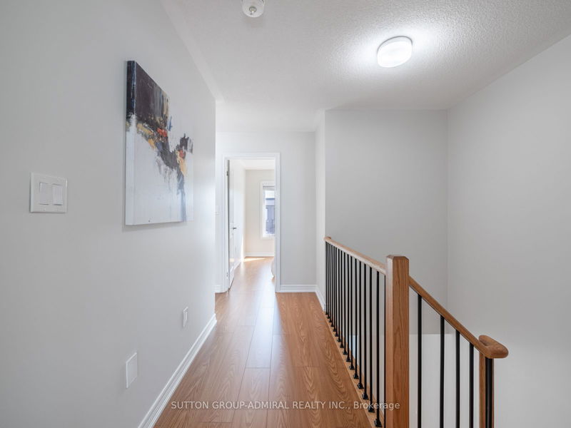 1369 Gull Crossing   Pickering, L1W 0B7 | Image 25