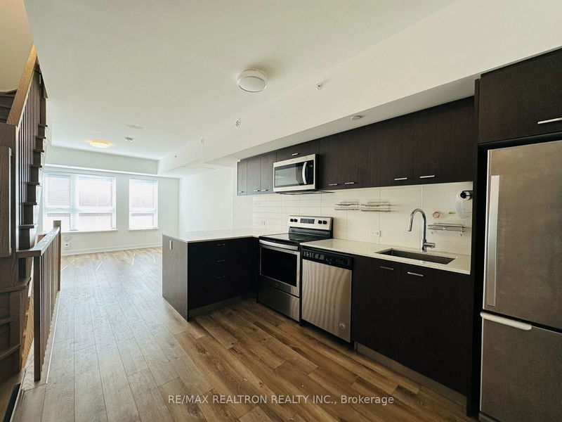 home for lease on 320-2100 Bridletowne Circle