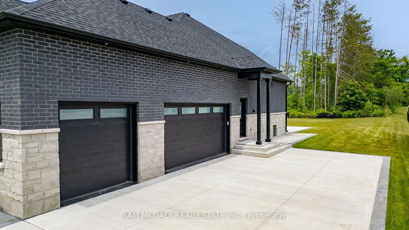 46 Charles Tilley Cres  Clarington, L0A 1J0 | Image 26