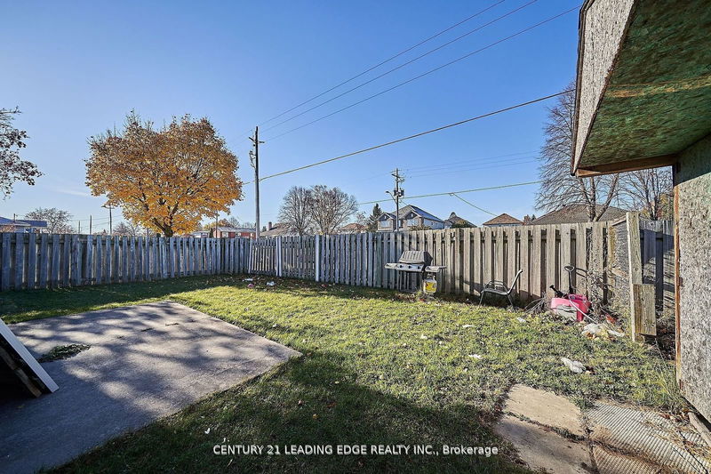 2 Kingsway Gate  Clarington, N8M 3C2 | Image 33