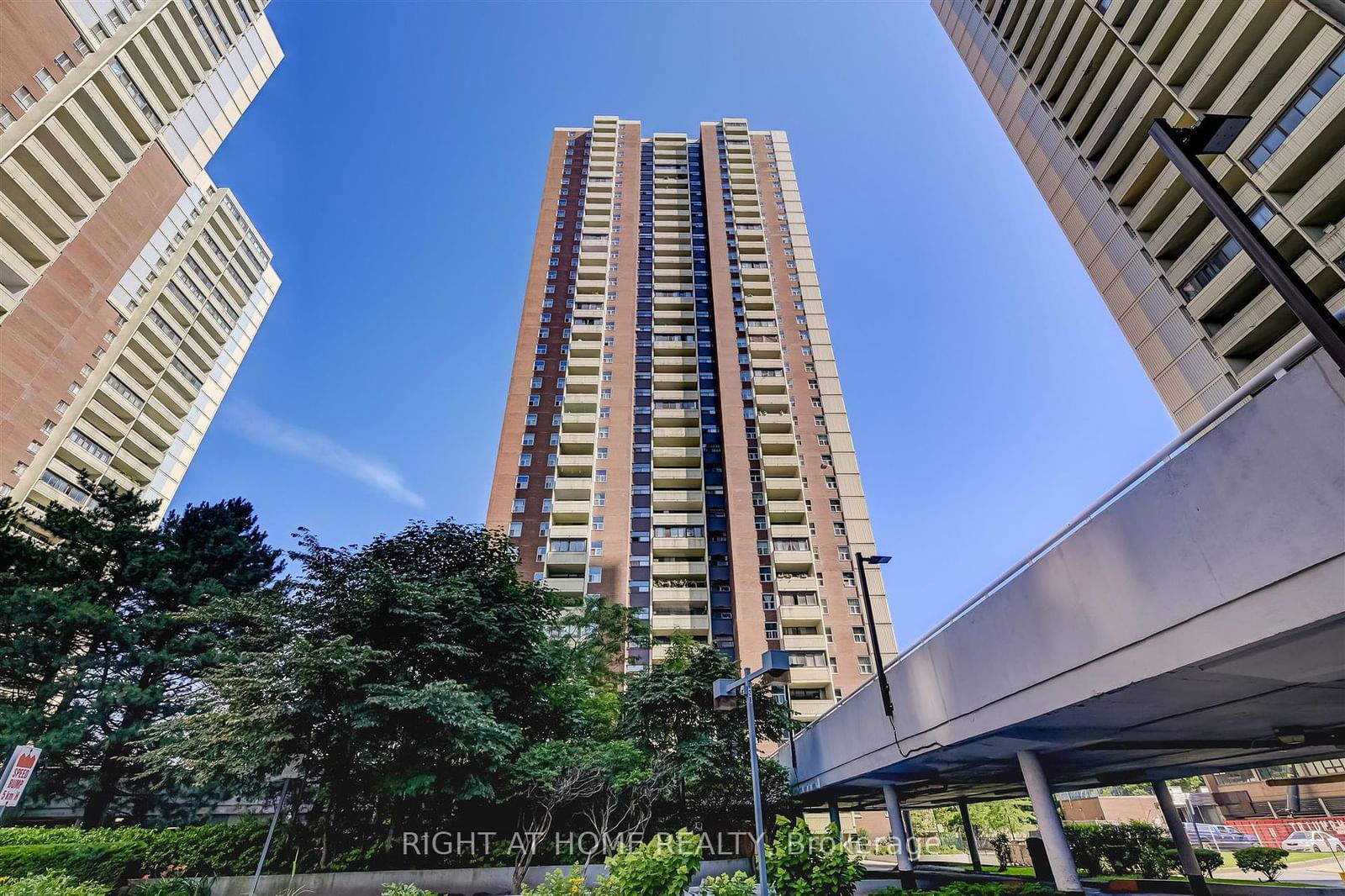Listing Image 0
