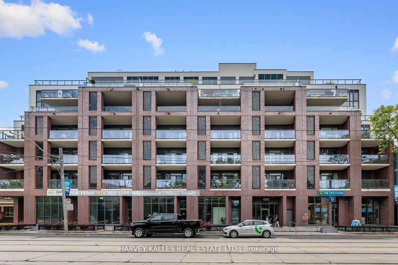 1331 Queen St E #Ph3, Toronto, Ontario (MLS E9300829)