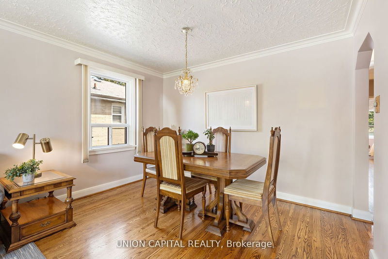 67 Wye Valley Rd  Toronto, M1P 2A7 | Image 13