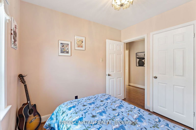 67 Wye Valley Rd  Toronto, M1P 2A7 | Image 25