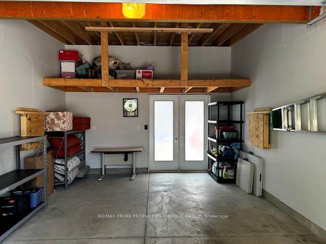 Listing Image 40