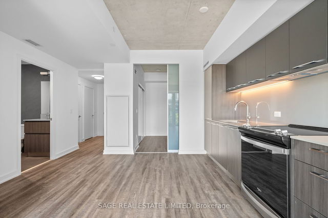 514 - 665 Queen Street