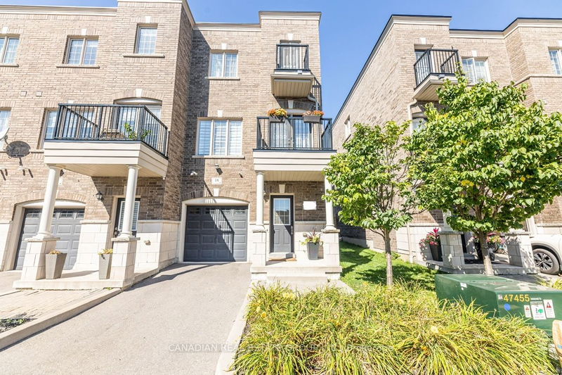 18 Ferris Sq  Clarington, L1E 0J2 | Image 3