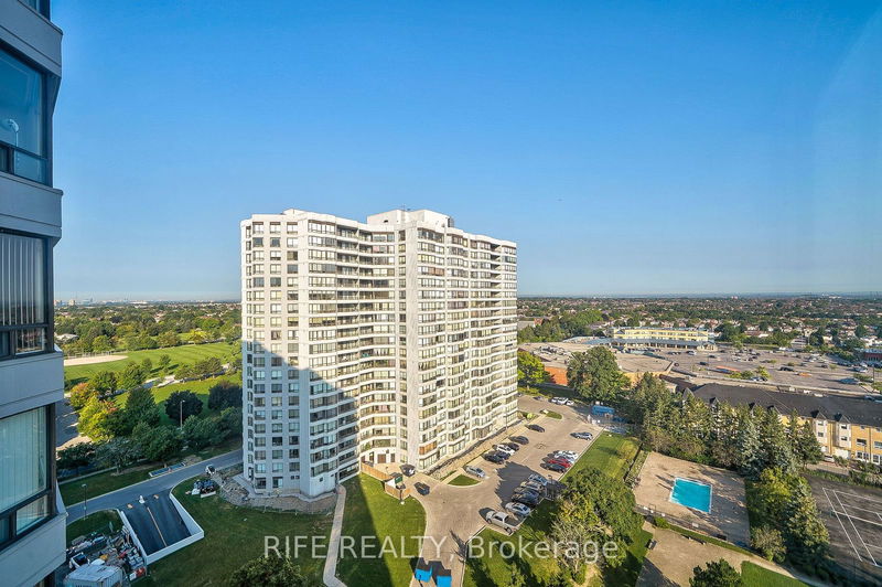  1603 - 330 Alton Towers Circ  Toronto, M1V 5H3 | Image 29