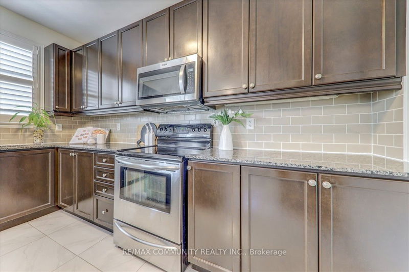 65 Mansbridge Cres  Ajax, L1Z 0A8 | Image 15