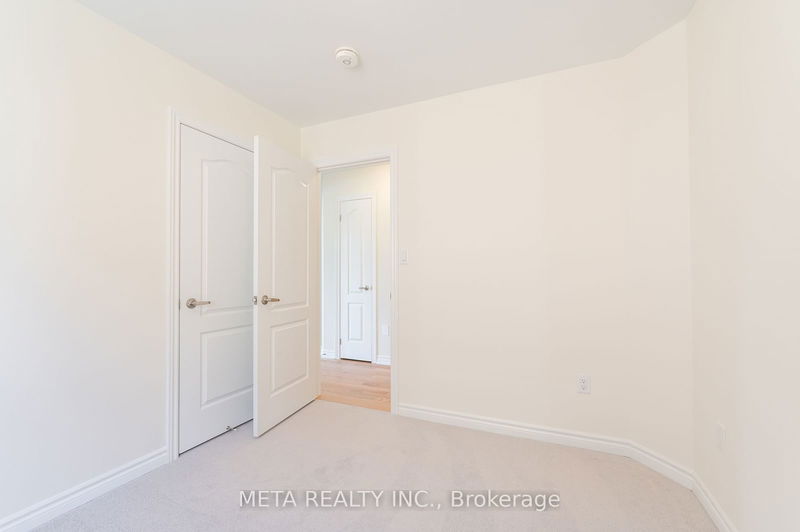 5 Mountainside Cres  Whitby, L1R 0P5 | Image 27