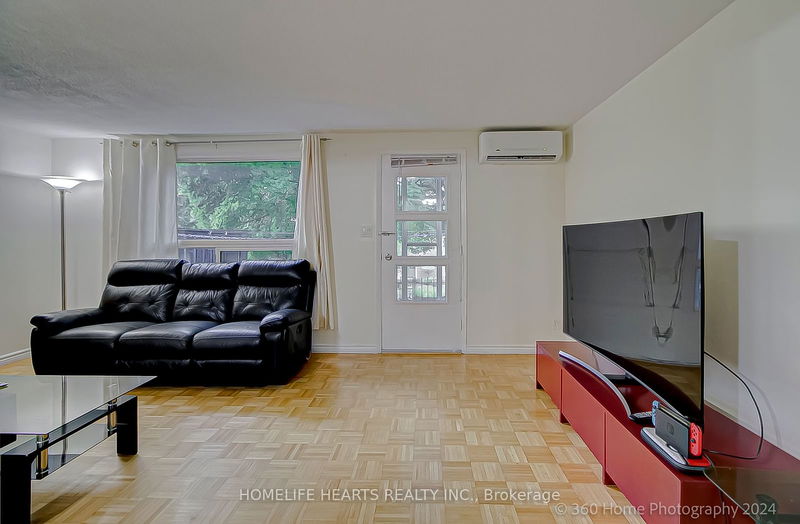  40 - 850 Huntingwood Dr  Toronto, M1T 2L9 | Image 3