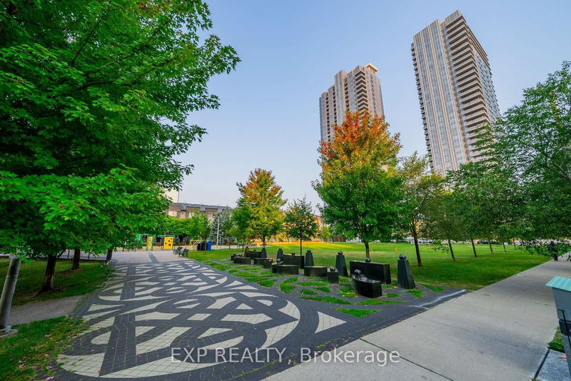 255 Village Green Sq  Toronto, M1S 0L7 | Image 1