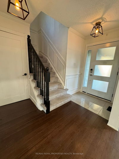 748 Edgewood Rd, Pickering - Amberlea image-0-2