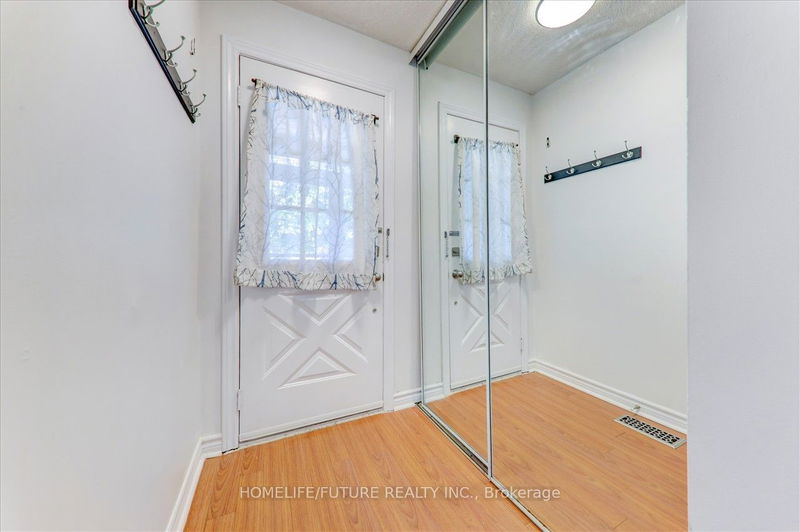 26 Boxdene Ave  Toronto, M1V 3E2 | Image 4