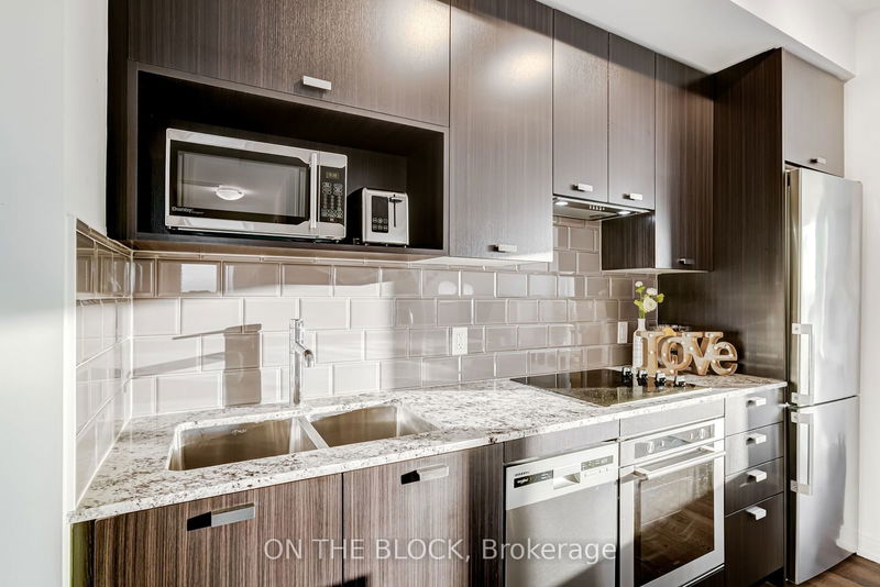  2922 - 275 Village Green Sq  Toronto, M1S 0L8 | Image 10