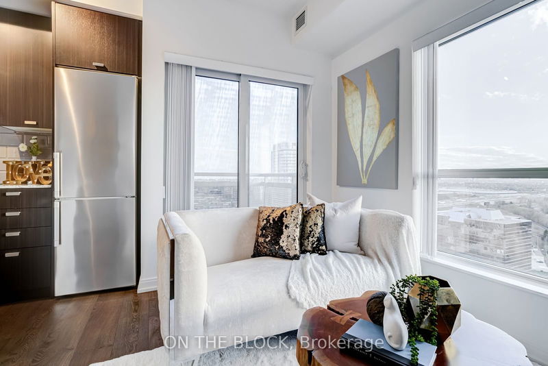  2922 - 275 Village Green Sq  Toronto, M1S 0L8 | Image 17