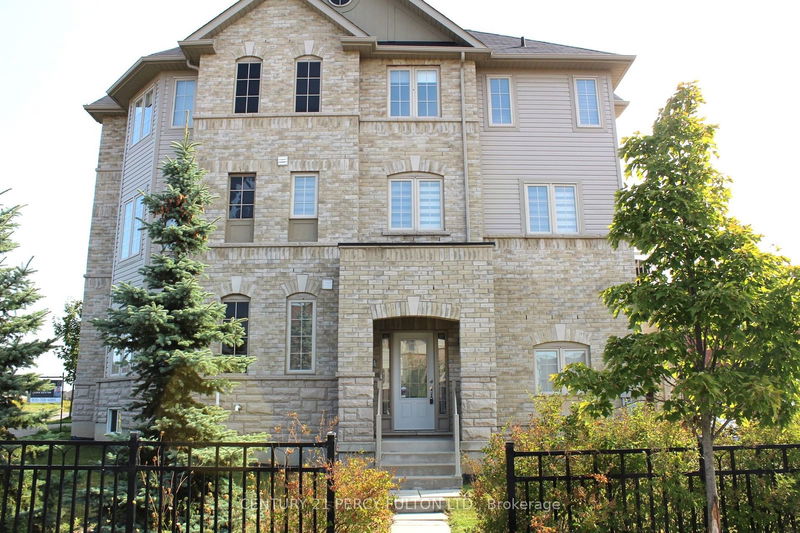 home for sale on 441 Rossland Road E