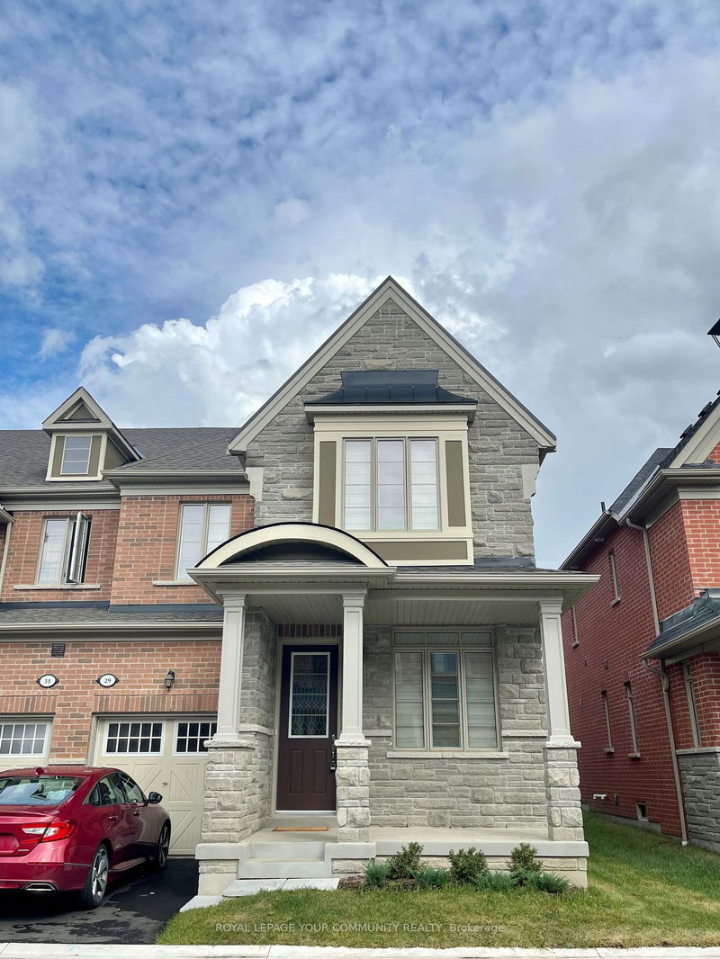 home for lease on 29 Hickling Lane