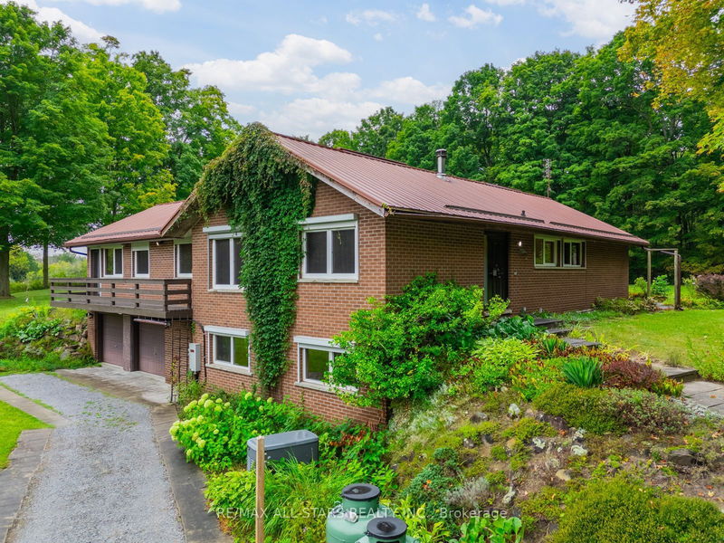 home for sale on 920 Scugog Line 6